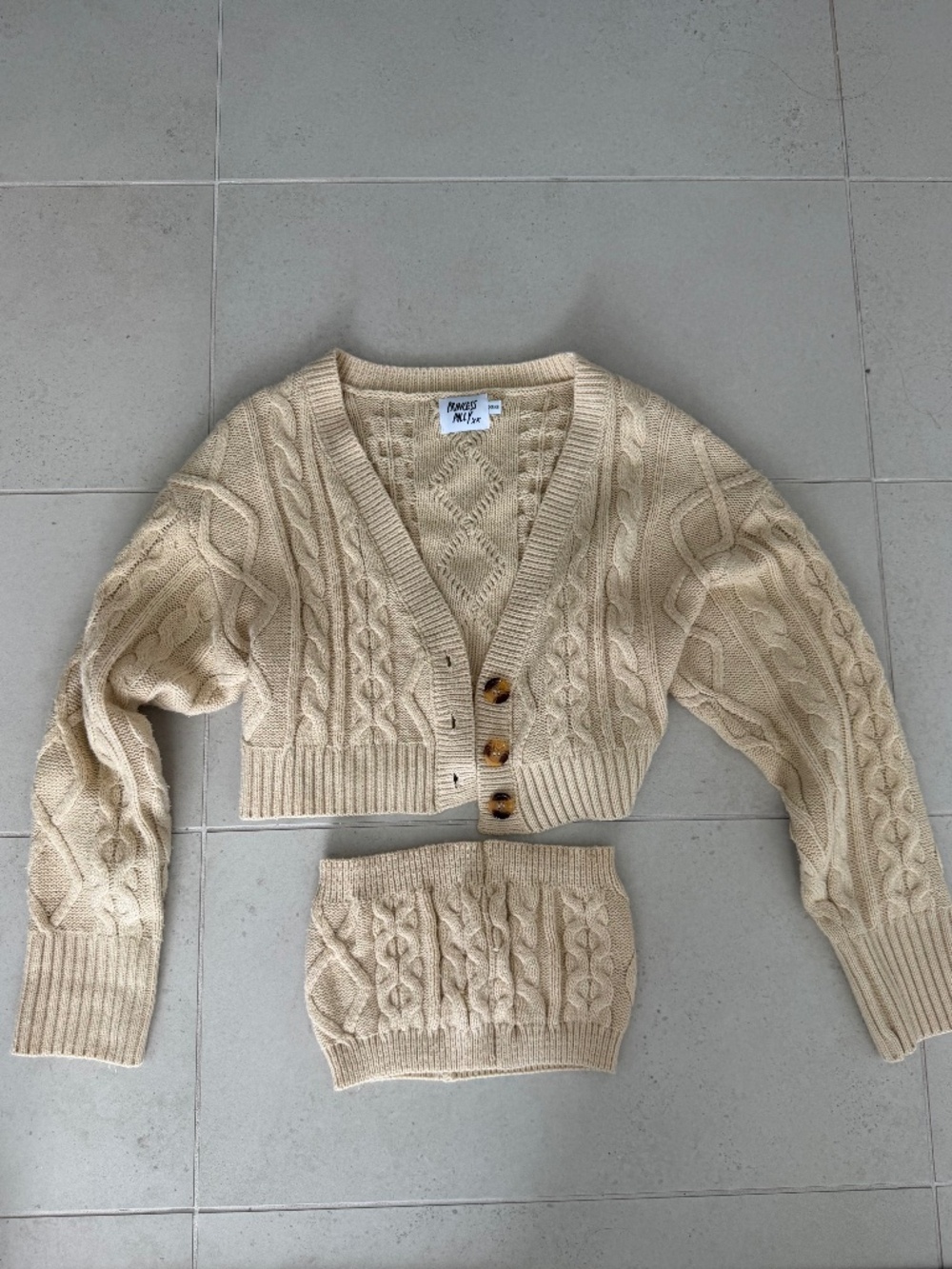 Princess Polly XS/S Cream Sweater Cropped Set
